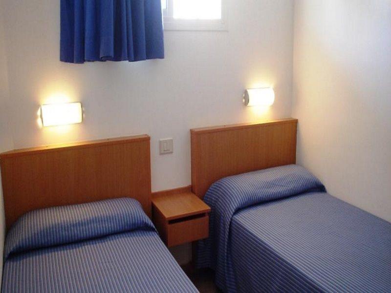 Apartamentos Karina Πλάγια ντελ Ινγκλές Εξωτερικό φωτογραφία