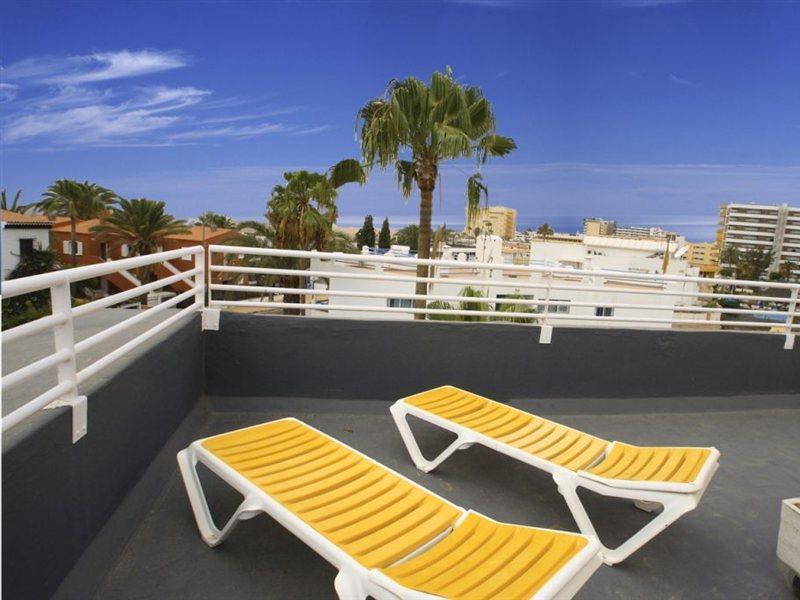 Apartamentos Karina Πλάγια ντελ Ινγκλές Εξωτερικό φωτογραφία