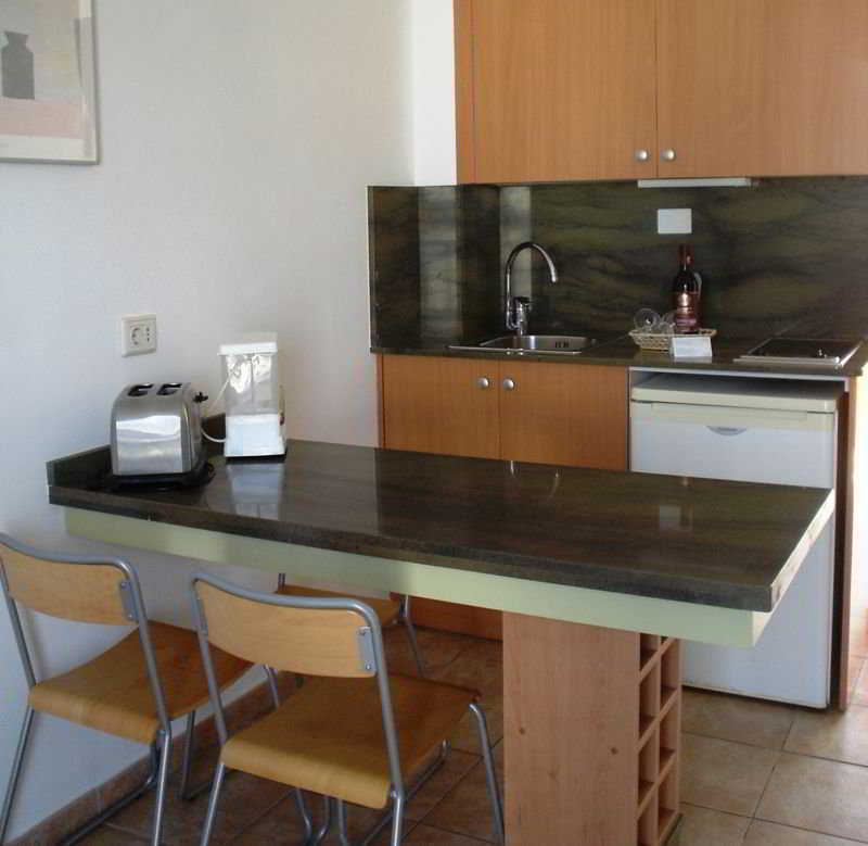 Apartamentos Karina Πλάγια ντελ Ινγκλές Εξωτερικό φωτογραφία